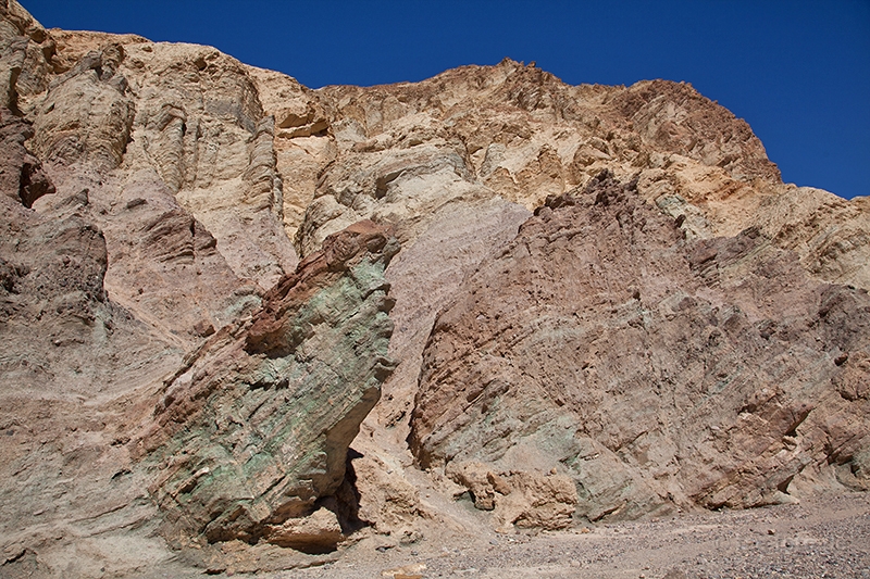 Schmollender Gnom mit Tolle